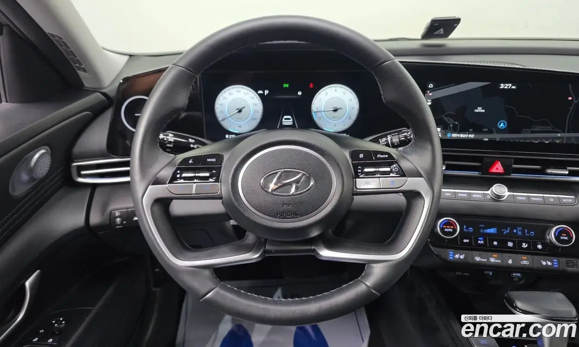 Hyundai Avante 2022 1.6 автомат (гидро), фото 20