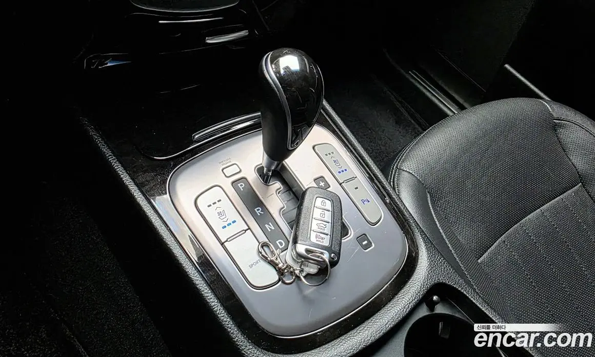 Hyundai Genesis 2013 3.3 автомат (гидро), фото 12 Hyundai Genesis 2013 3.3 автомат (гидро), фото 12