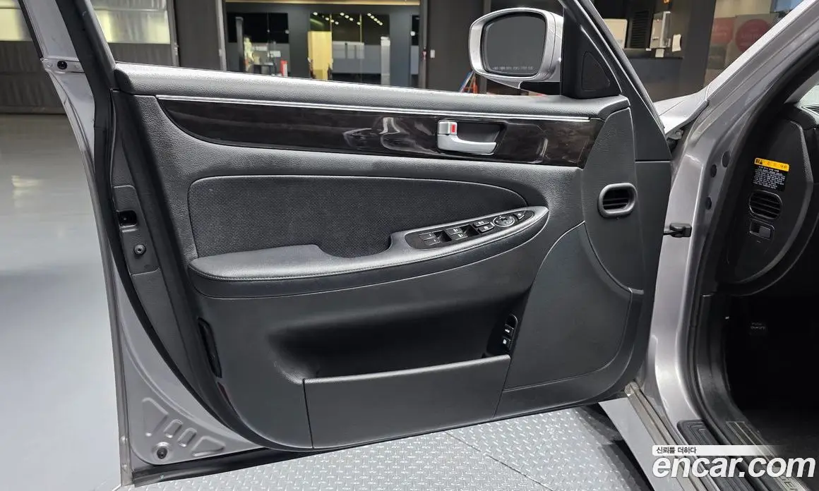 Hyundai Genesis 2013 3.3 автомат (гидро), фото 14 Hyundai Genesis 2013 3.3 автомат (гидро), фото 14