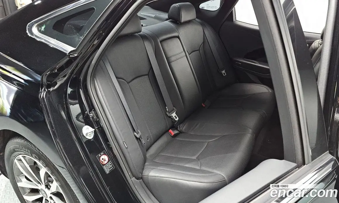 Hyundai Grandeur 2011 2.4 автомат (гидро), фото 16
