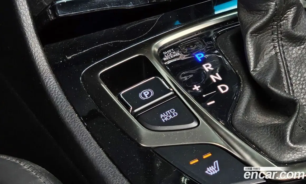 Hyundai Grandeur 2011 2.4 автомат (гидро), фото 20
