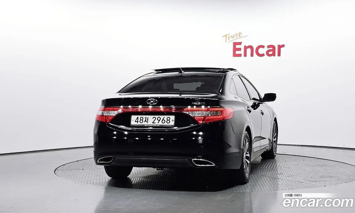 Hyundai Grandeur 2011 2.4 автомат (гидро), фото 3