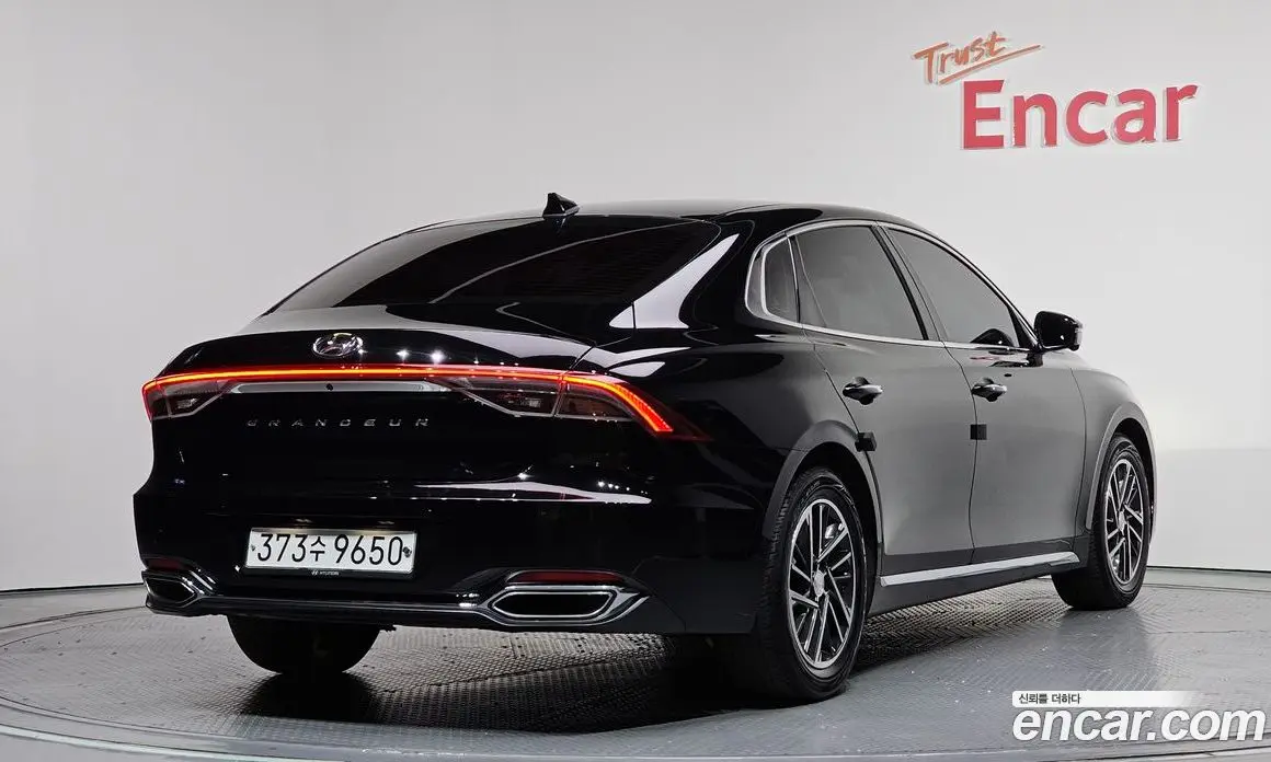 Hyundai Grandeur 2020 2.5 автомат (гидро), фото 2 Hyundai Grandeur 2020 2.5 автомат (гидро), фото 2