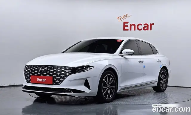 Hyundai Grandeur 2022 2.5 автомат (гидро), миниатюра 1