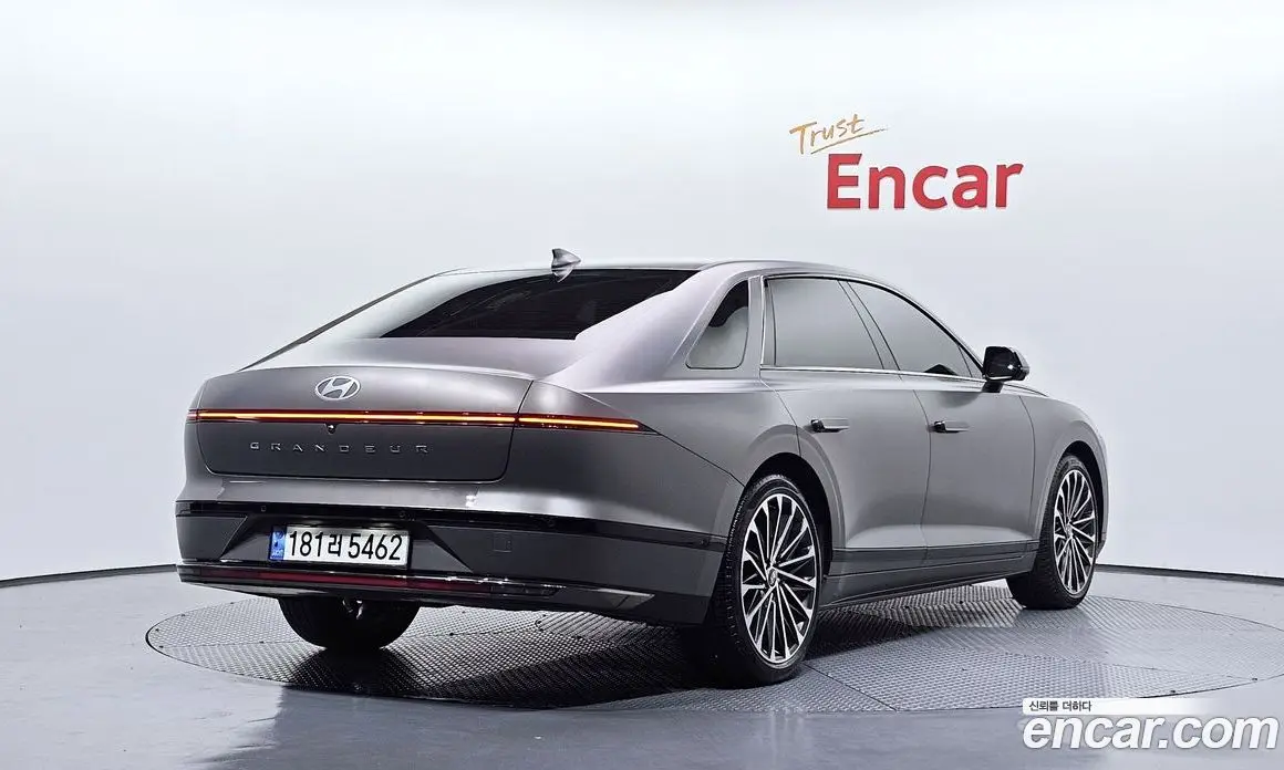 Hyundai Grandeur 2023 2.5 автомат (гидро), фото 2 Hyundai Grandeur 2023 2.5 автомат (гидро), фото 2