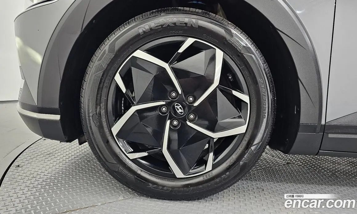 Hyundai Ioniq 5 2021 0.1 автомат (гидро), фото 5