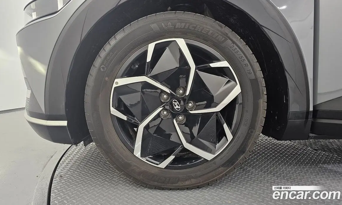 Hyundai Ioniq 5 2022 0.1 автомат (гидро), фото 5 Hyundai Ioniq 5 2022 0.1 автомат (гидро), фото 5