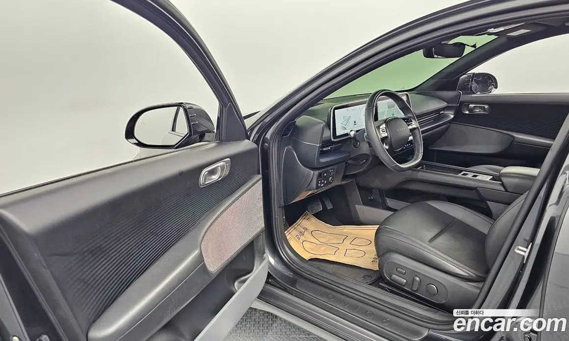 Hyundai Ioniq 6 2023 0.1 автомат (гидро), фото 13