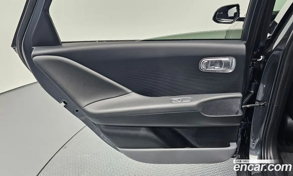 Hyundai Ioniq 6 2023 0.1 автомат (гидро), фото 15