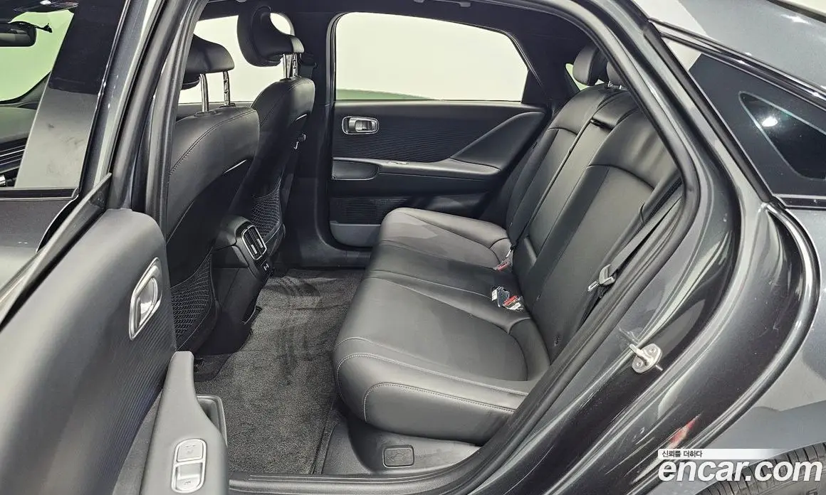 Hyundai Ioniq 6 2023 0.1 автомат (гидро), фото 17