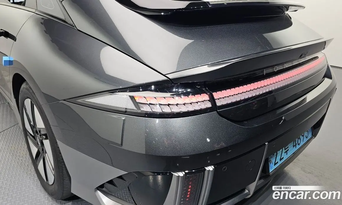 Hyundai Ioniq 6 2023 0.1 автомат (гидро), фото 9