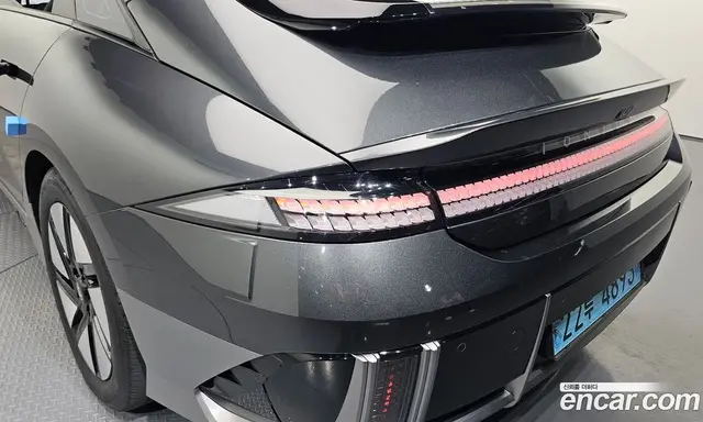 Hyundai Ioniq 6 2023 0.1 автомат (гидро), миниатюра 9