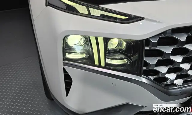 Hyundai Santa Fe 2020 2.2 автомат (гидро), миниатюра 8 Hyundai Santa Fe 2020 2.2 автомат (гидро), миниатюра 8