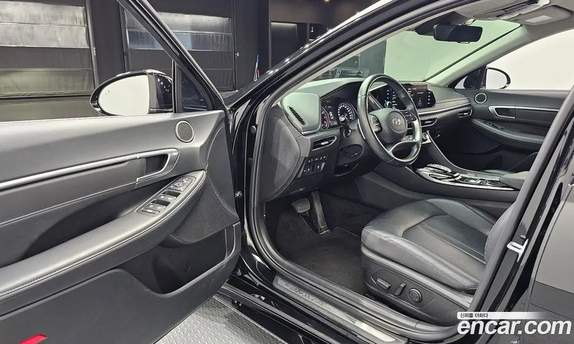 Hyundai Sonata 2022 2.0 автомат (гидро), фото 13 Hyundai Sonata 2022 2.0 автомат (гидро), фото 13