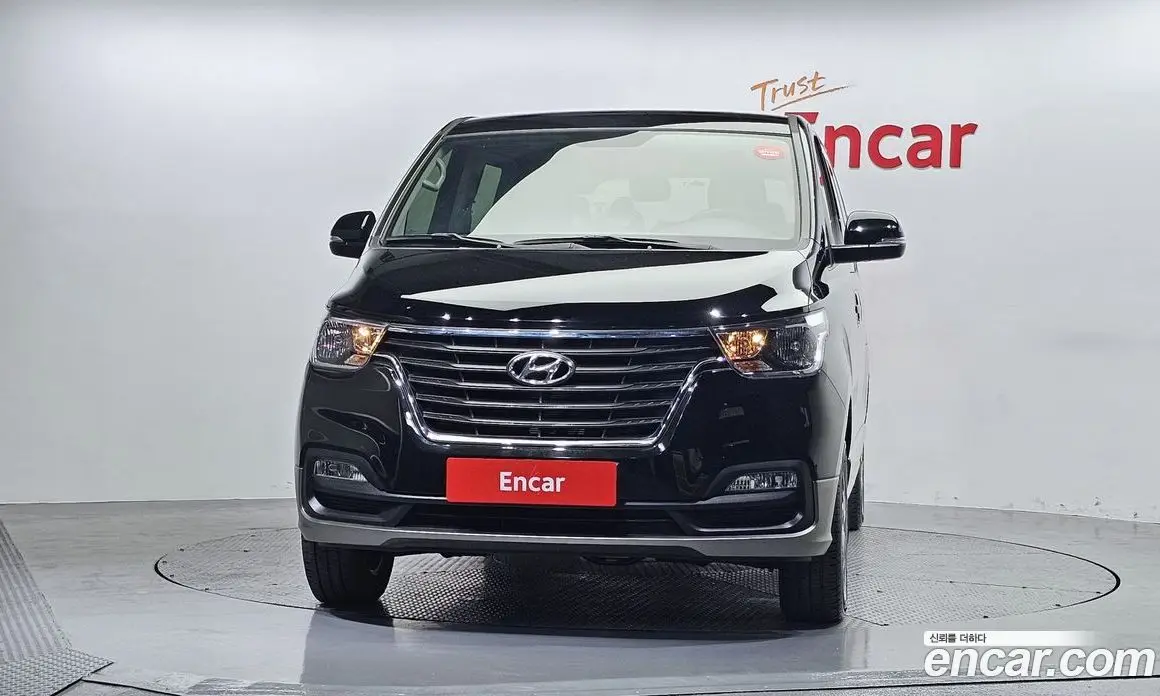 Hyundai Starex 2020 2.5 автомат (гидро), фото 3 Hyundai Starex 2020 2.5 автомат (гидро), фото 3