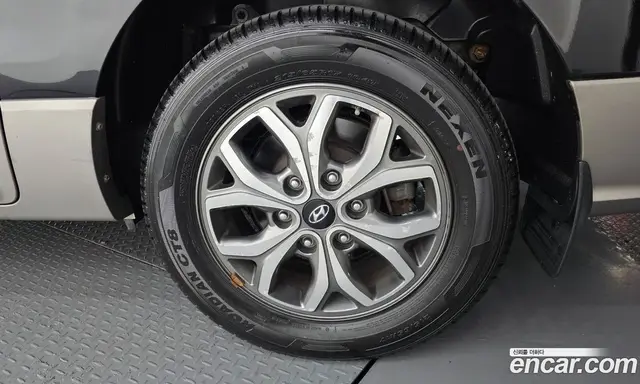 Hyundai Starex 2020 2.5 автомат (гидро), миниатюра 7 Hyundai Starex 2020 2.5 автомат (гидро), миниатюра 7