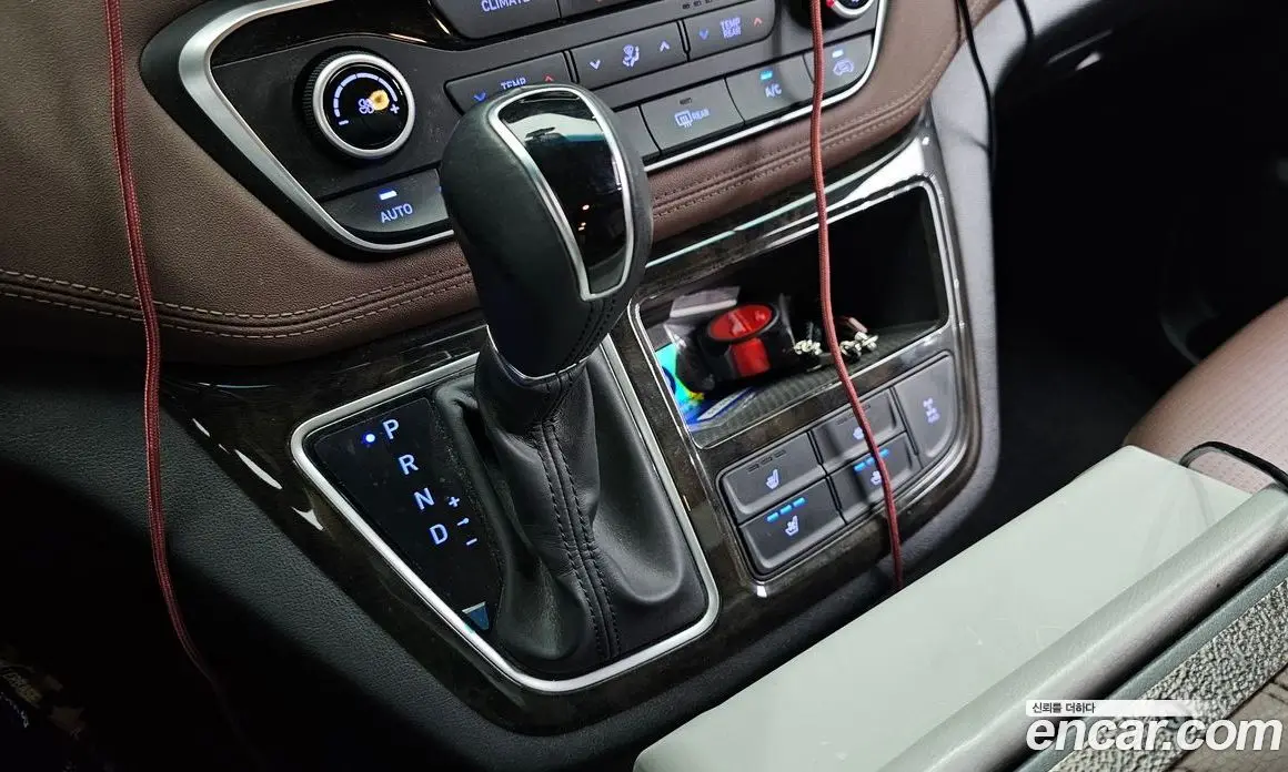 Hyundai Starex 2020 2.5 автомат (гидро), фото 11