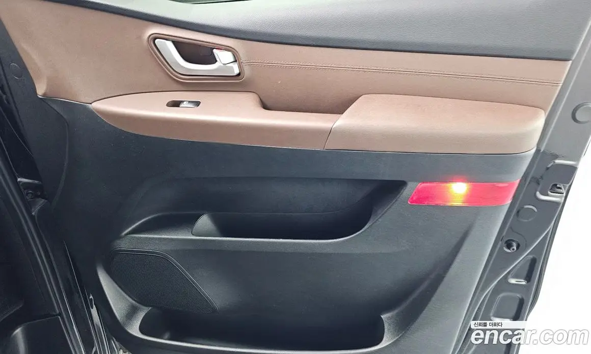 Hyundai Starex 2020 2.5 автомат (гидро), фото 14