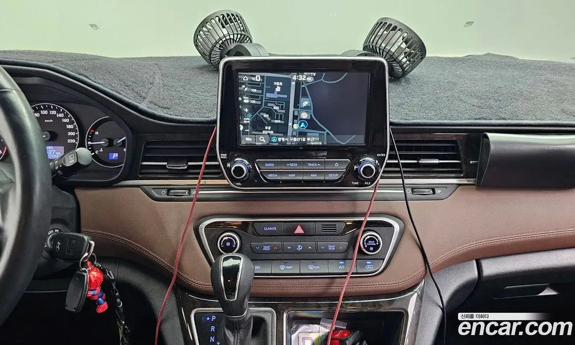 Hyundai Starex 2020 2.5 автомат (гидро), фото 17