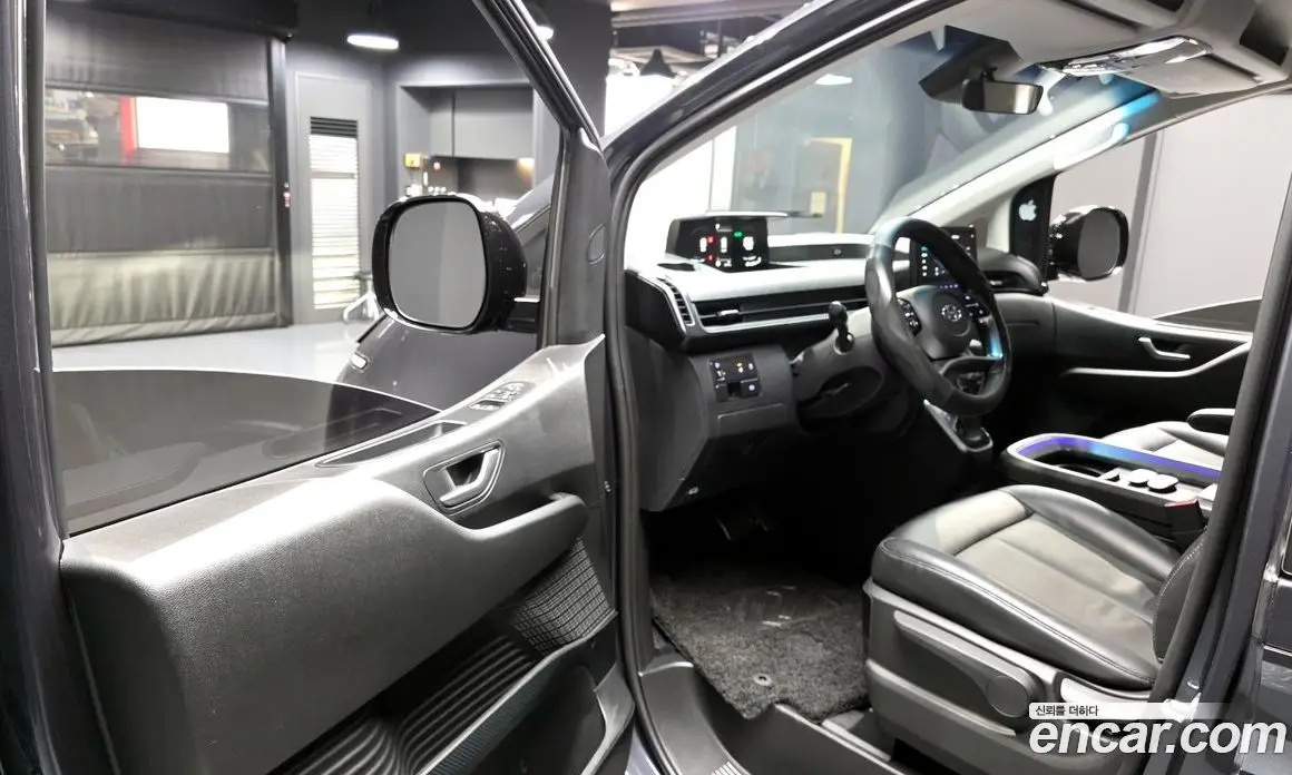 Hyundai Staria 2022 3.5 автомат (гидро), фото 13 Hyundai Staria 2022 3.5 автомат (гидро), фото 13