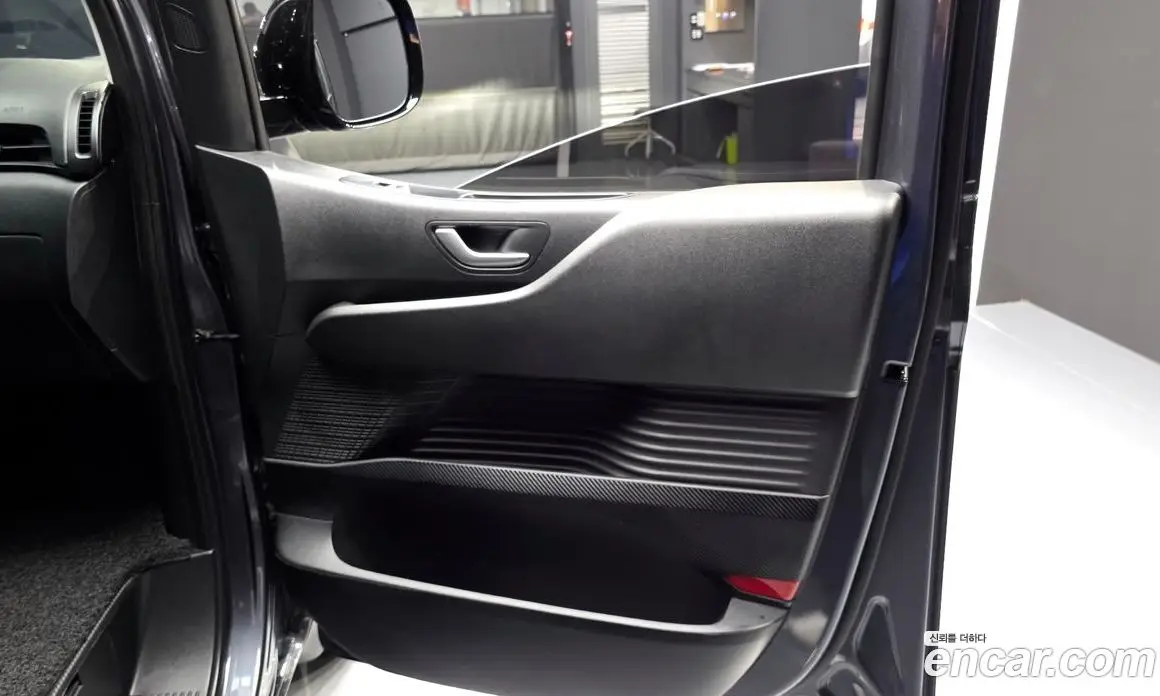 Hyundai Staria 2022 3.5 автомат (гидро), фото 15 Hyundai Staria 2022 3.5 автомат (гидро), фото 15