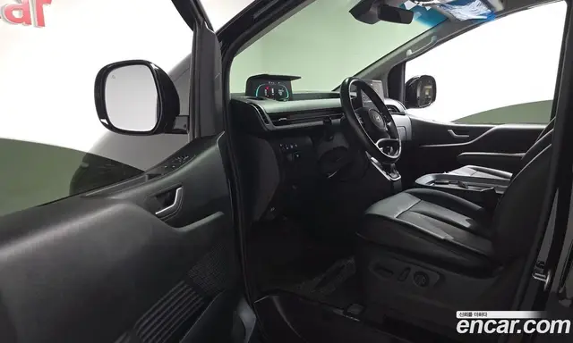 Hyundai Staria 2024 1.6 автомат (гидро), миниатюра 12