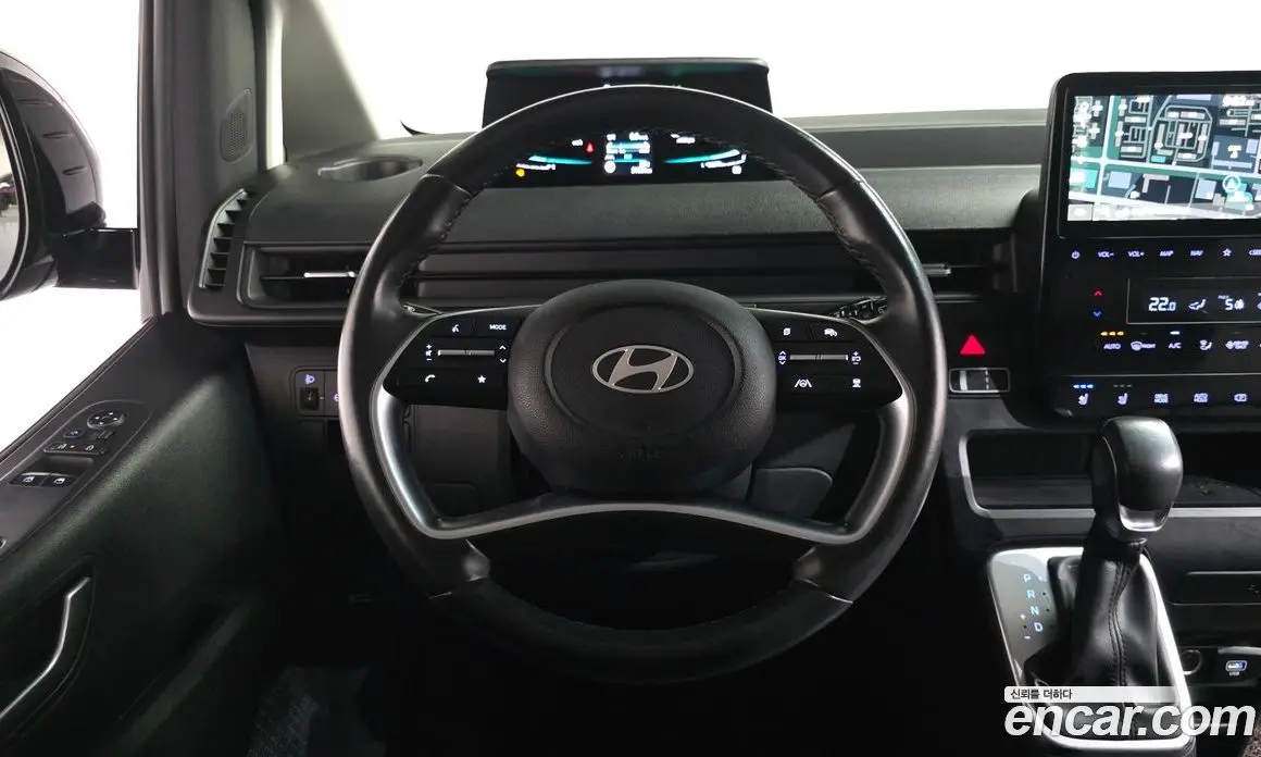 Hyundai Staria 2024 1.6 автомат (гидро), фото 17