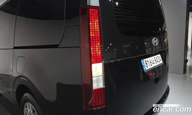 Hyundai Staria 2024 1.6 автомат (гидро), миниатюра 8