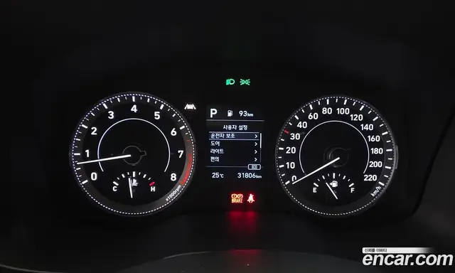 Hyundai Venue 2020 1.6 автомат (гидро), миниатюра 11