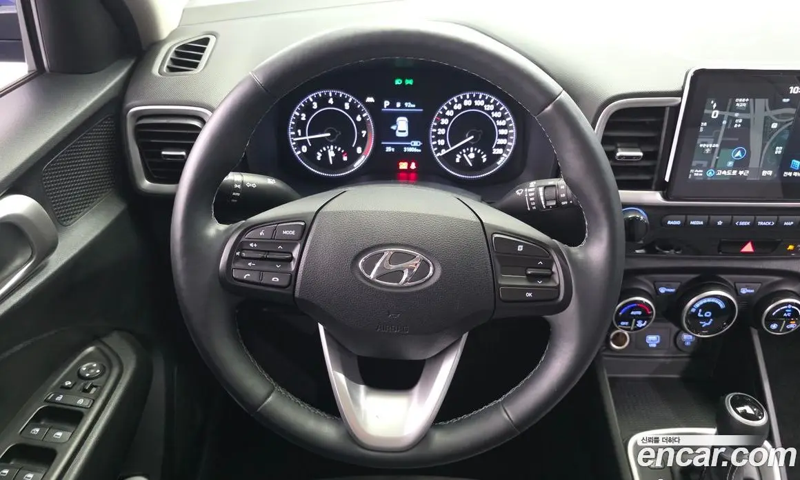 Hyundai Venue 2020 1.6 автомат (гидро), фото 19