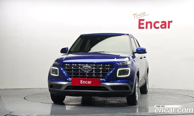 Hyundai Venue 2020 1.6 автомат (гидро), миниатюра 3
