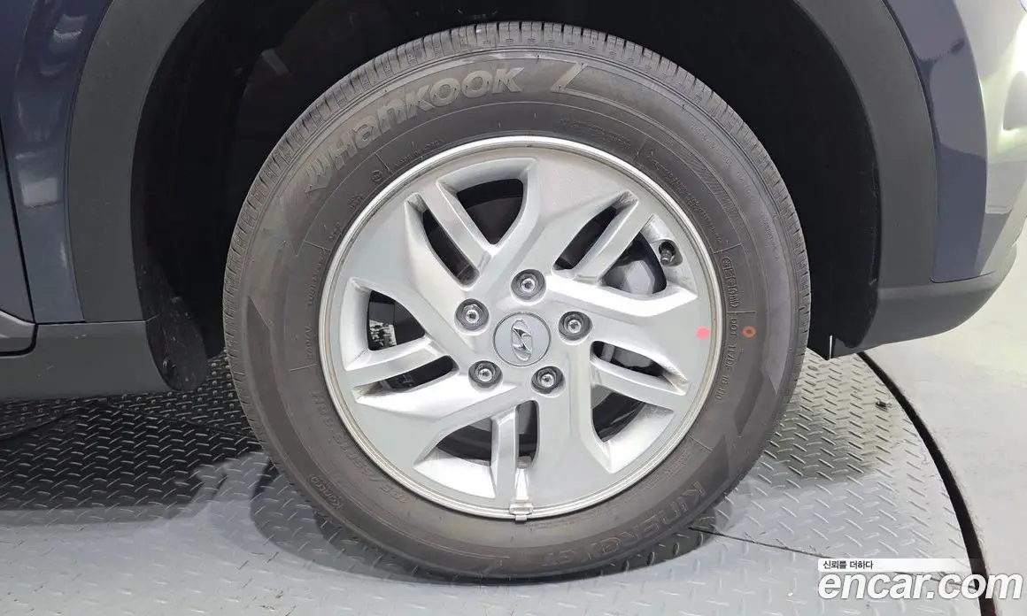 Hyundai Venue 2026 1.6 автомат (гидро), фото 7 Hyundai Venue 2026 1.6 автомат (гидро), фото 7