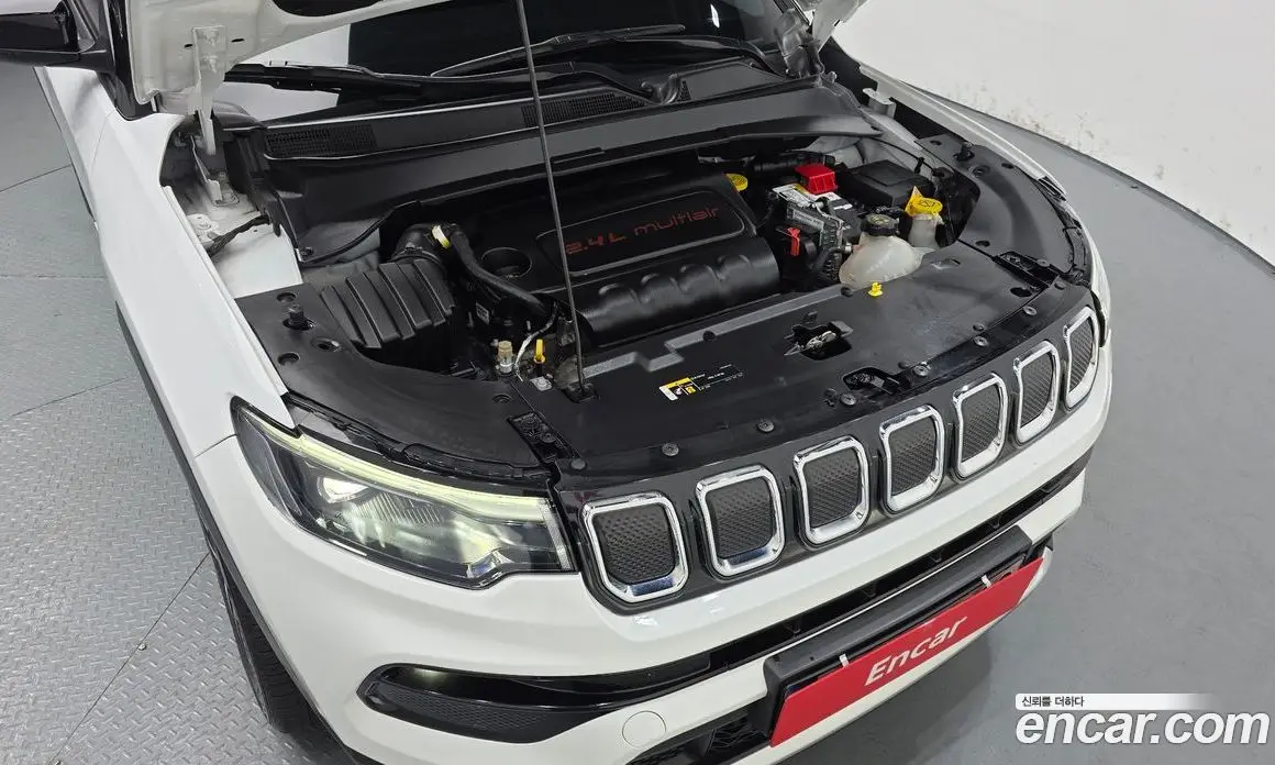 Jeep Compass 2022 2.4 автомат (гидро), фото 6