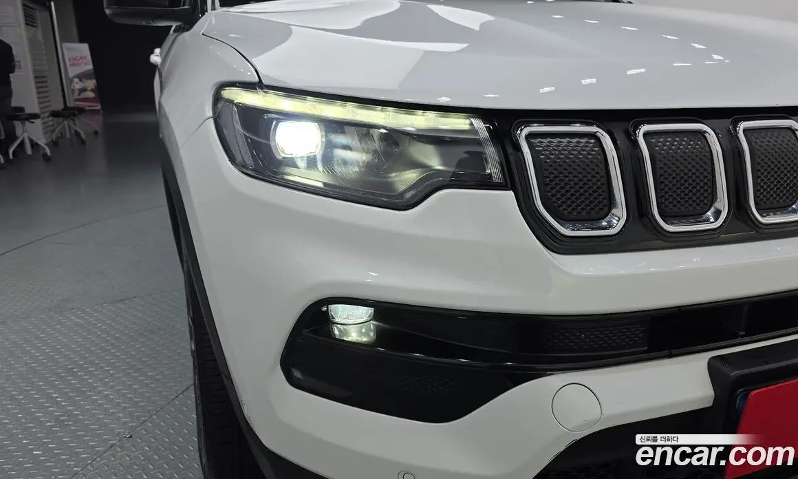 Jeep Compass 2022 2.4 автомат (гидро), фото 8