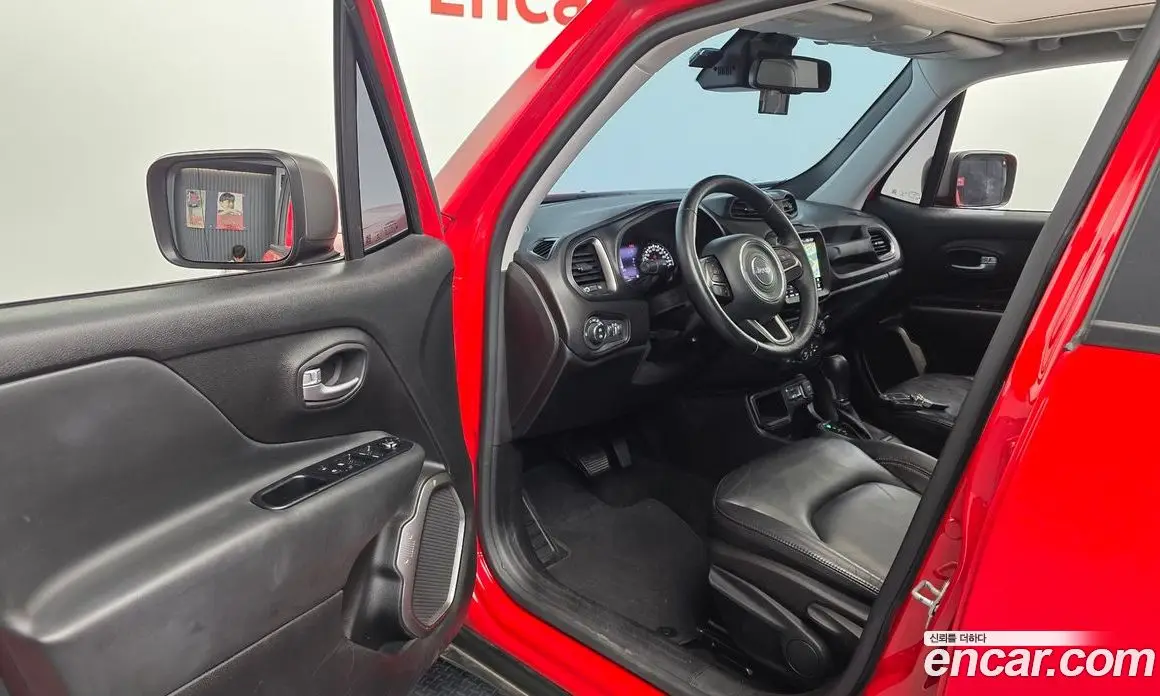 Jeep Renegade 2020 1.6 автомат (гидро), фото 13 Jeep Renegade 2020 1.6 автомат (гидро), фото 13