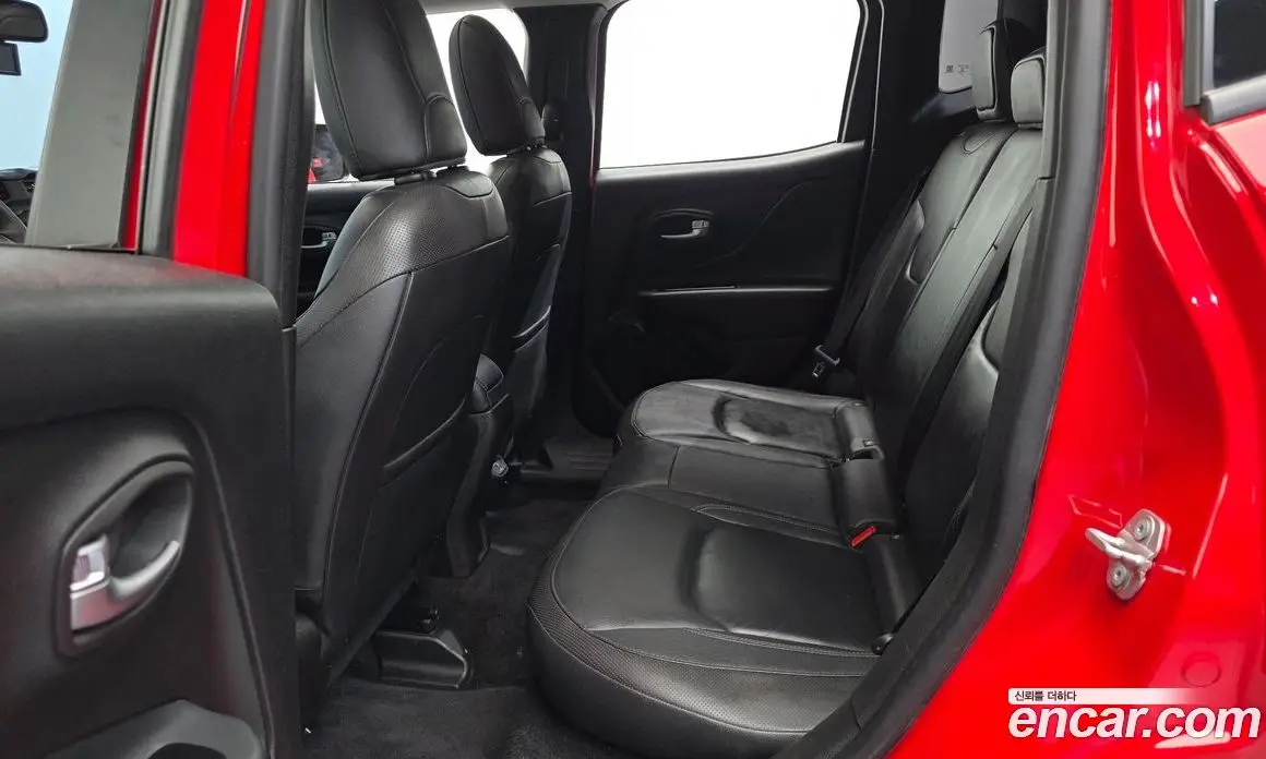 Jeep Renegade 2020 1.6 автомат (гидро), фото 16 Jeep Renegade 2020 1.6 автомат (гидро), фото 16