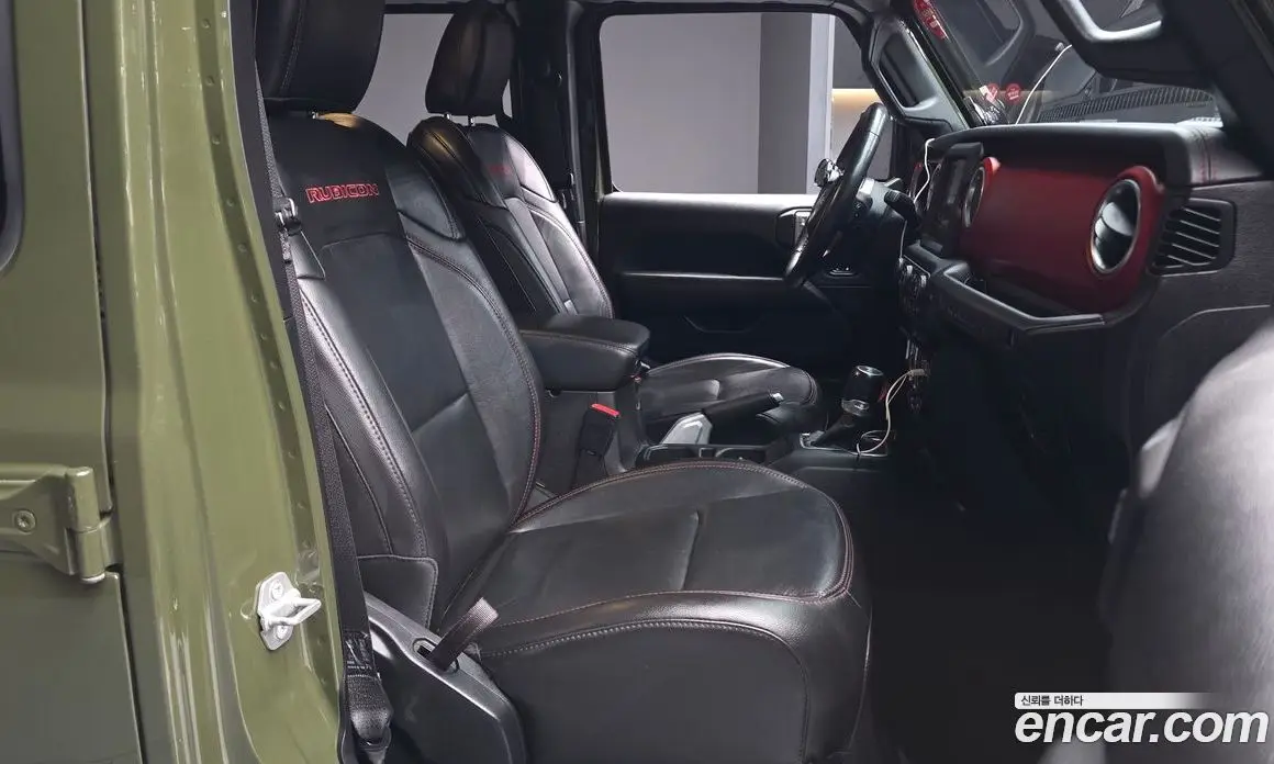 Jeep Wrangler 2020 2.0 автомат (гидро), фото 17