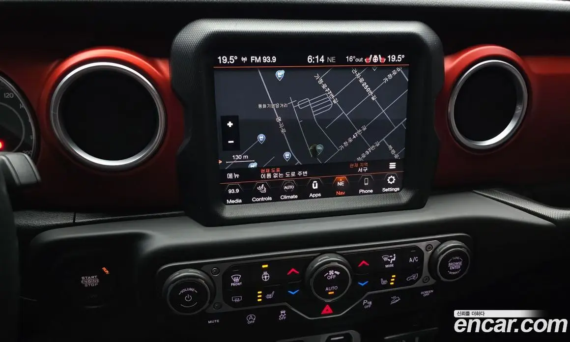 Jeep Wrangler 2020 2.0 автомат (гидро), фото 20