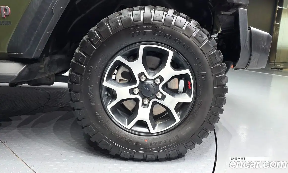 Jeep Wrangler 2020 2.0 автомат (гидро), фото 5