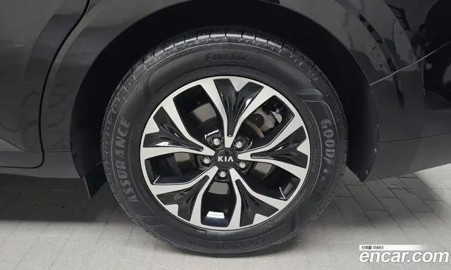 Kia Carnival 2020 3.5 автомат (гидро), миниатюра 7 Kia Carnival 2020 3.5 автомат (гидро), миниатюра 7