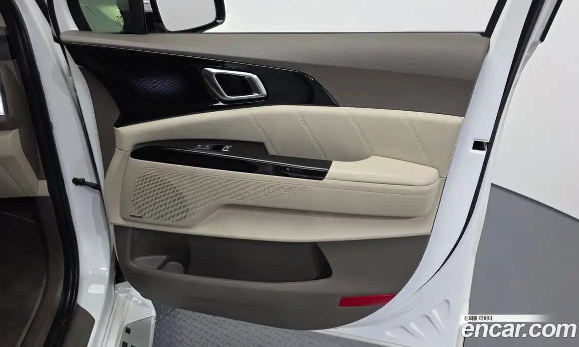Kia Carnival 2022 3.5 автомат (гидро), фото 14