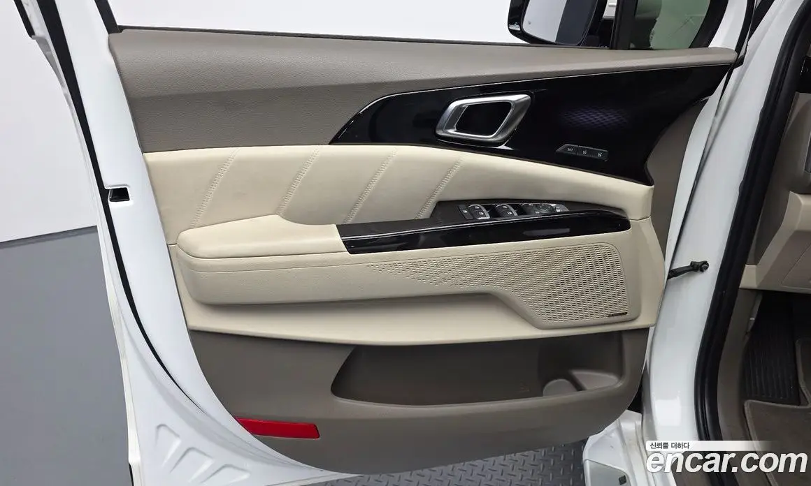 Kia Carnival 2022 3.5 автомат (гидро), фото 15