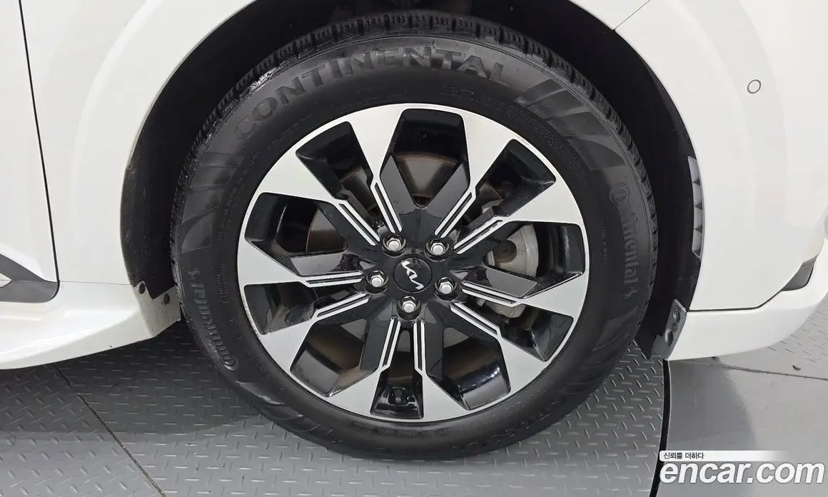 Kia Carnival 2022 3.5 автомат (гидро), фото 7