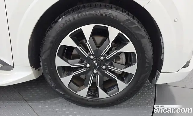 Kia Carnival 2022 3.5 автомат (гидро), миниатюра 7