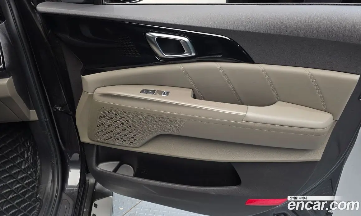 Kia Carnival 2023 3.5 автомат (гидро), фото 15