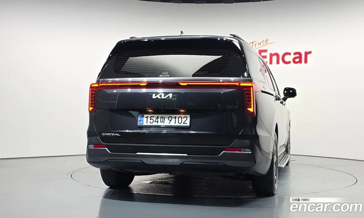 Kia Carnival 2023 3.5 автомат (гидро), фото 4