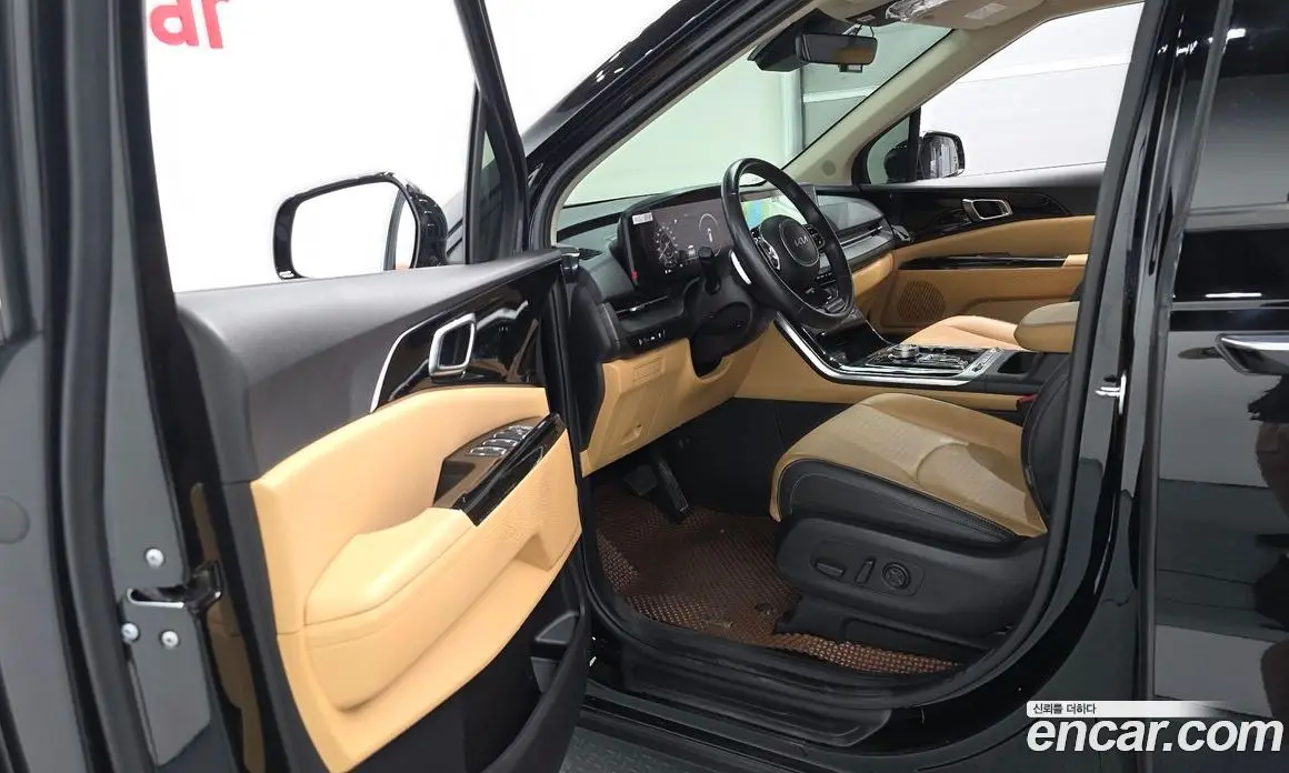 Kia Carnival 2023 3.5 автомат (гидро), фото 12