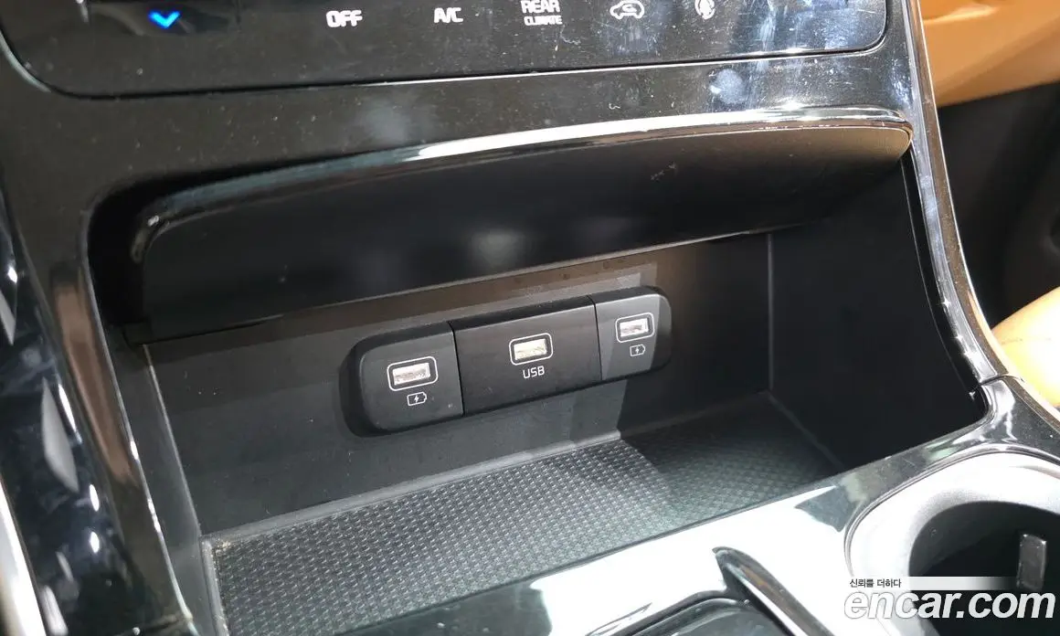 Kia Carnival 2023 3.5 автомат (гидро), фото 15