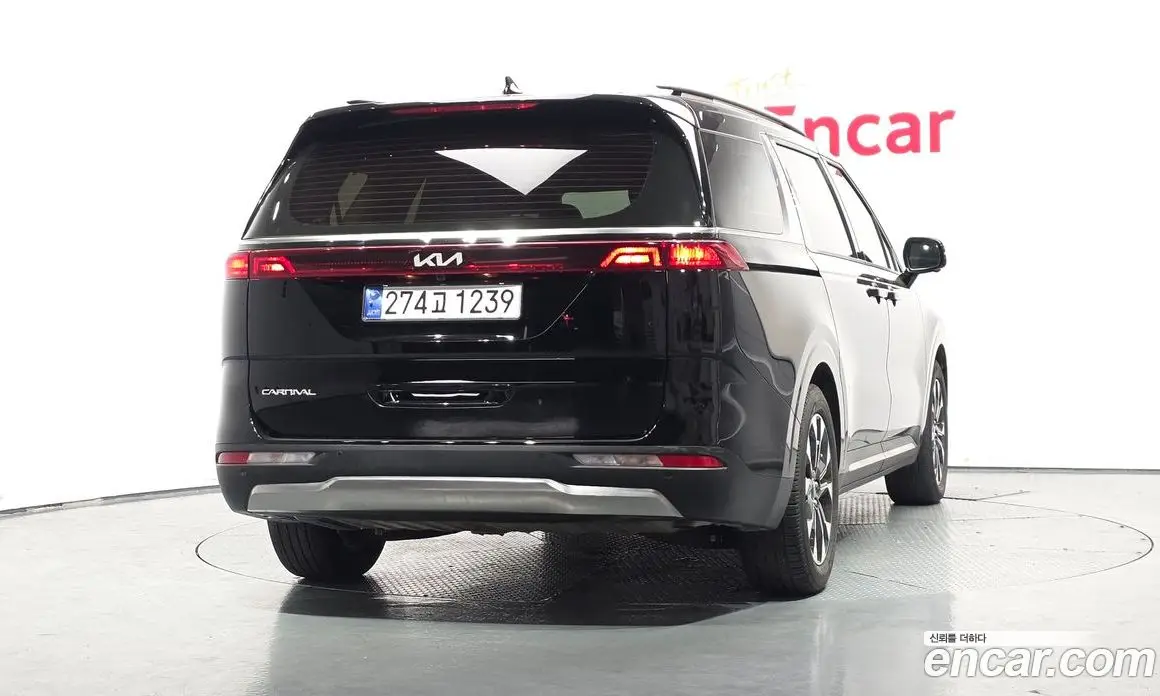 Kia Carnival 2023 3.5 автомат (гидро), фото 3