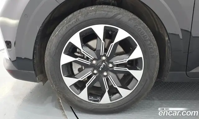 Kia Carnival 2023 3.5 автомат (гидро), миниатюра 4